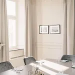 Fletcher Chateau De Raay Hotell