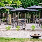 Hotell Fletcher Chateau De Raay 4*