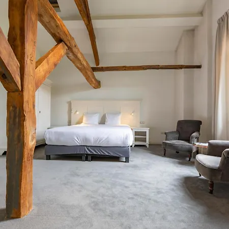 Fletcher Château De Raay 4*