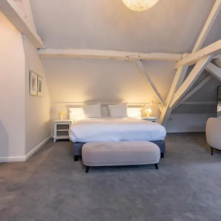 Отель Fletcher Chateau De Raay 4*