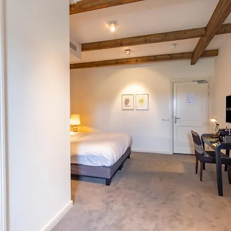 Szálloda Fletcher Chateau De Raay 4*