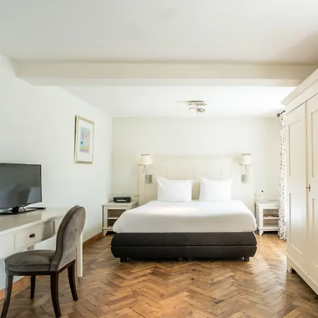 מלון Fletcher Chateau De Raay 4*