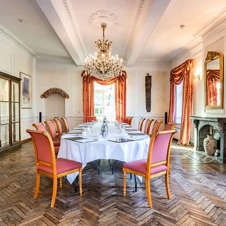 Fletcher Chateau De Raay מלון