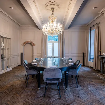 Fletcher Chateau De Raay