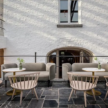 Fletcher Chateau De Raay 4*