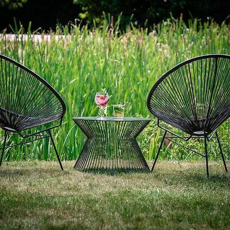 Fletcher Chateau De Raay מלון