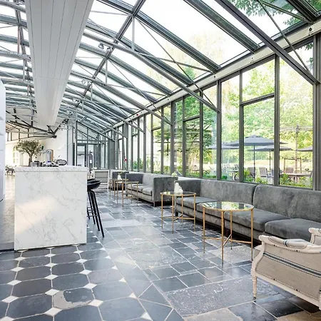 Fletcher Chateau De Raay