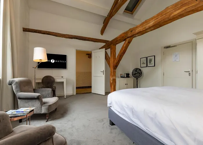 Fletcher Château De Raay Hotel