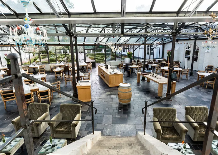 Fletcher Château De Raay 4*