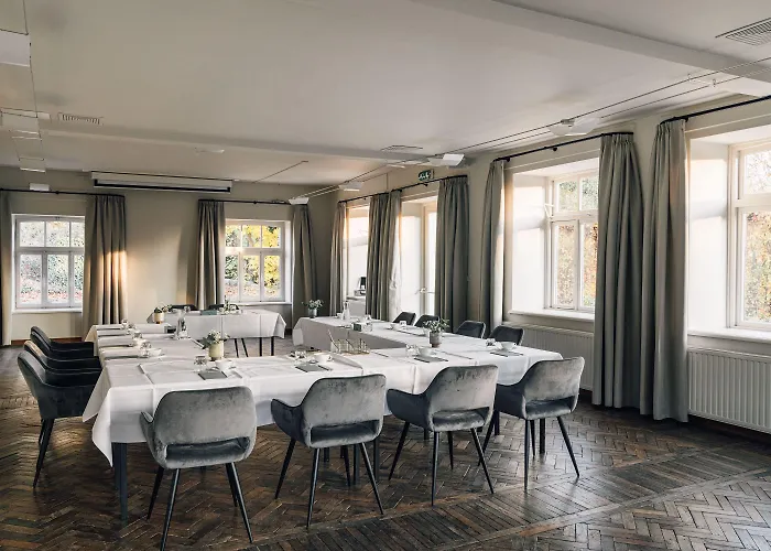 Fletcher Château De Raay Hotel