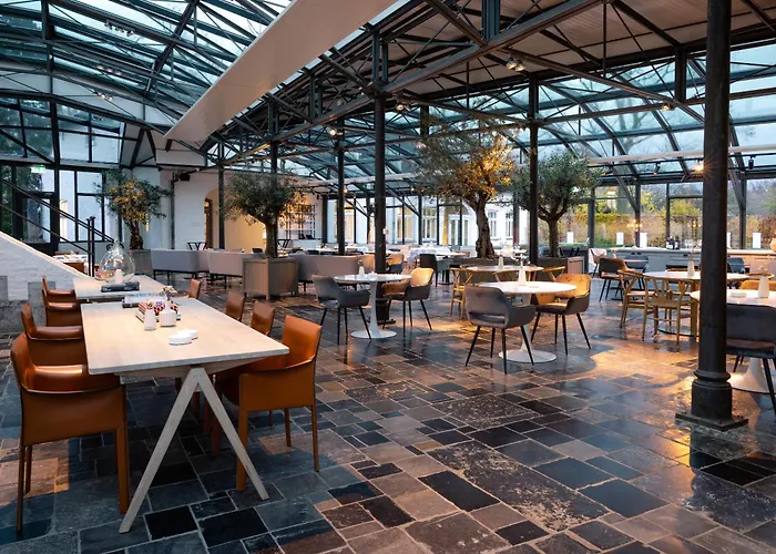 Fletcher Château De Raay 4*