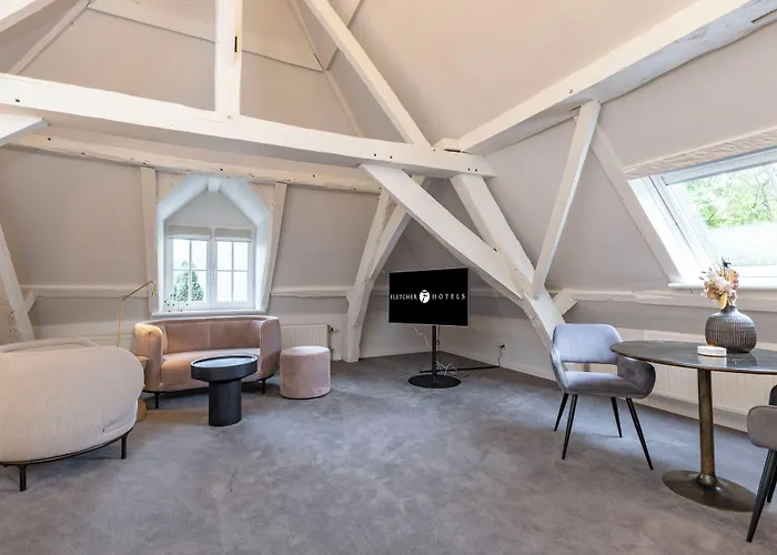 Fletcher Château De Raay 4*