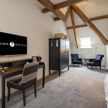 Fletcher Chateau De Raay Hotel