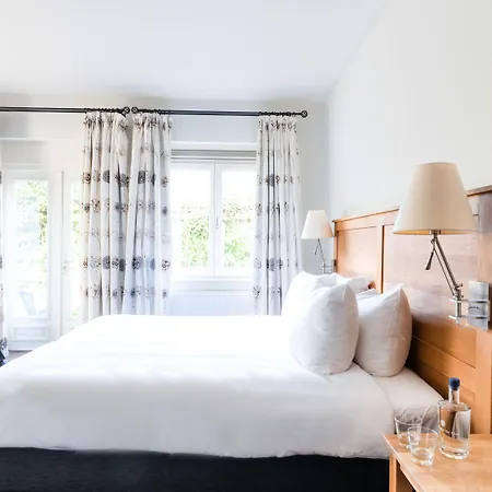 Fletcher Chateau De Raay Hotel 4*