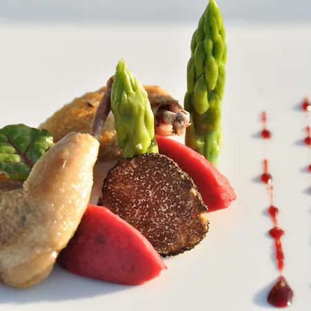 Fletcher Chateau De Raay