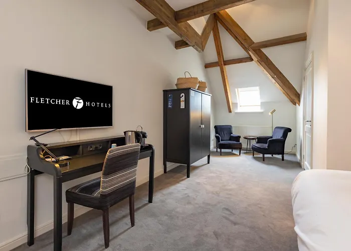 Fletcher Chateau De Raay Hotel